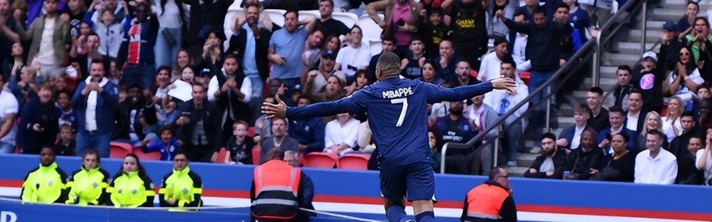  洛里昂中场核心状态火热，法甲组织调度掌控全局