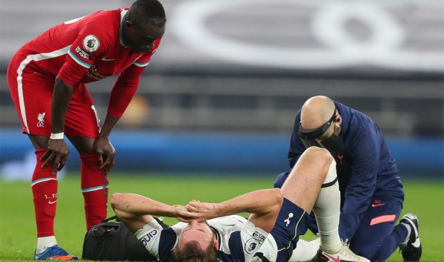  谢菲联战平热刺收获宝贵保级积分