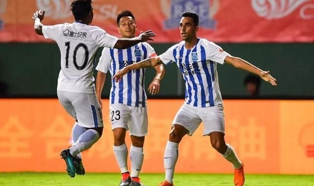  蒙彼利埃老将传射建功助球队力克里尔取首胜