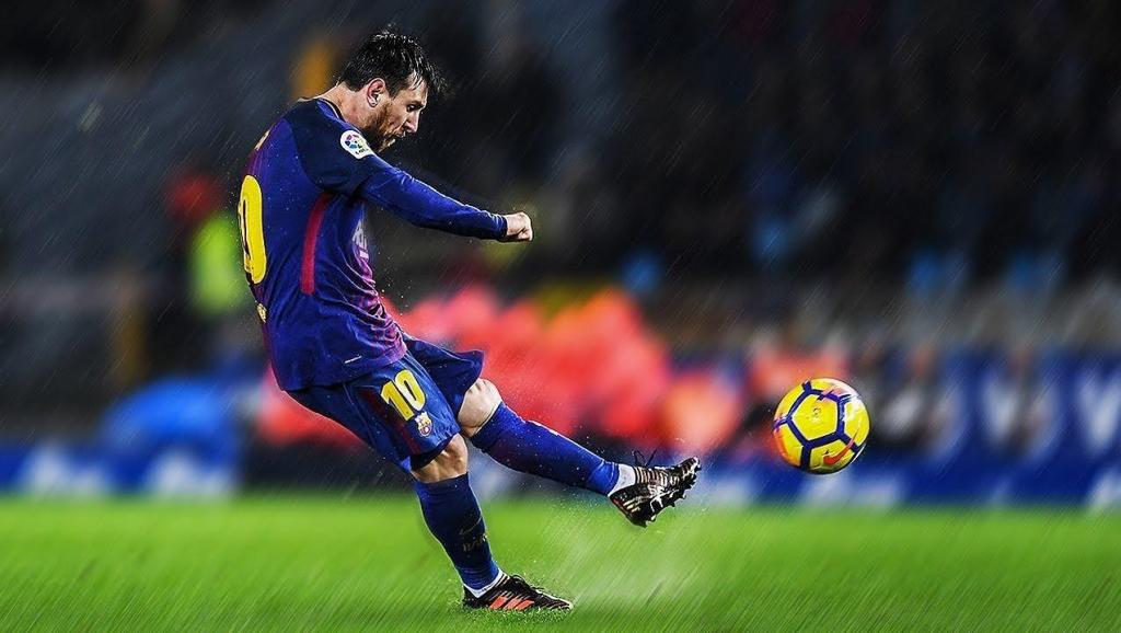  托纳利任意球破门助米兰扳平  